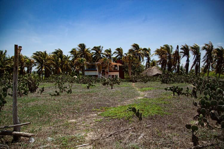 vista lejana de la casa