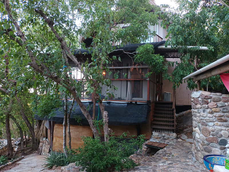 Casa Babylon hero