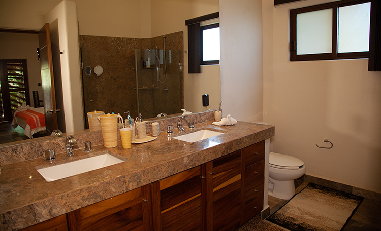 Imagen de baño privado de habitacion